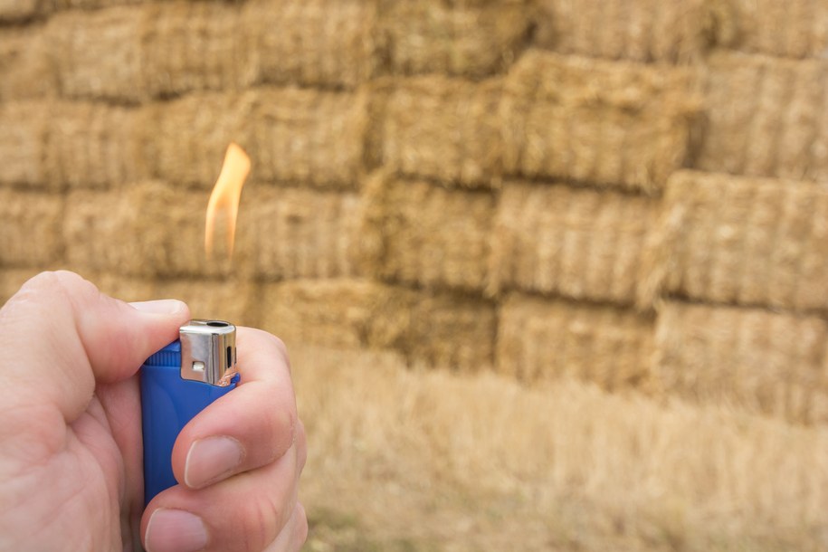 Nastoletni podpalacz zatrzymany. Złapano go na gorącym uczynku