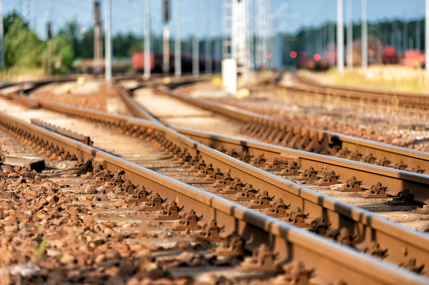 Koniec awarii na trasie Warszawa-Poznań. Ruch pociągów częściowo wznowiony