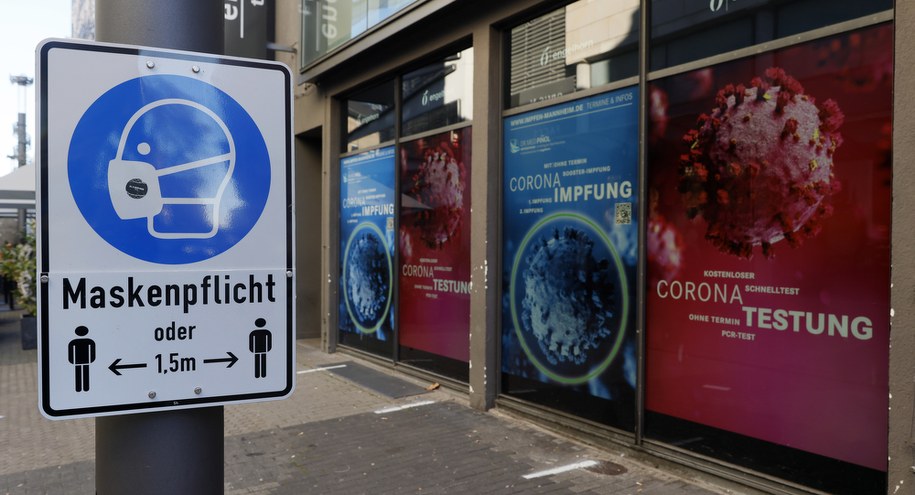 Niemcy wprowadzają kolejne obostrzenia. Dotyczy to także zaszczepionych