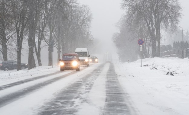 W całym kraju mróz, opady śniegu w rejonach podgórskich