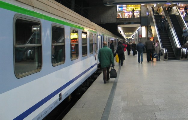 Przywrócono normalny ruch pociągów na Warszawskim Węźle Kolejowym