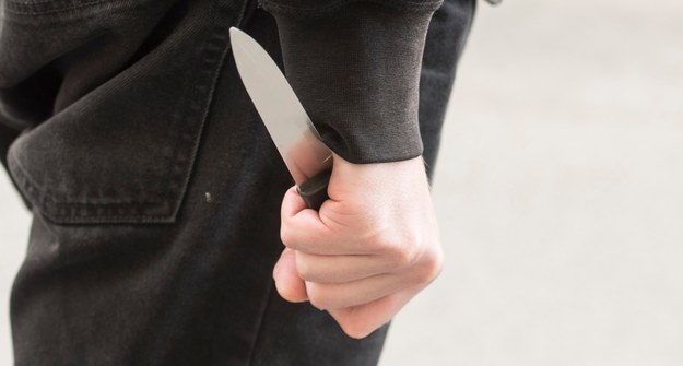 Dwóch nastolatków ugodzonych nożem. Policja podejrzewa 12-latka