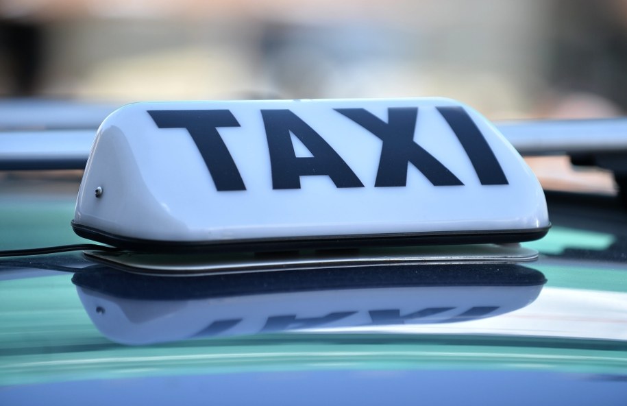 "Nasza cierpliwość się skończyła". Warszawscy taksówkarze idą do sądu