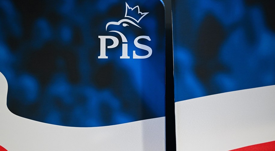 Posiedzenie klubu PiS. Politycy rozmawiali m.in. o przyszłości Ziobry