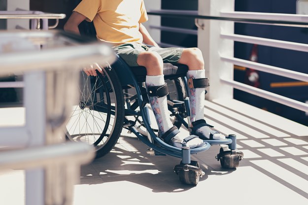 Resort rodziny zmienia narrację ws. pracy opiekunów osób niepełnosprawnych