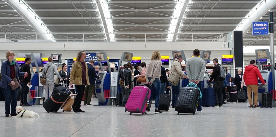 Próba przemytu uranu na Heathrow. Pierwiastek można wykorzystać do budowy "brudnej bomby"