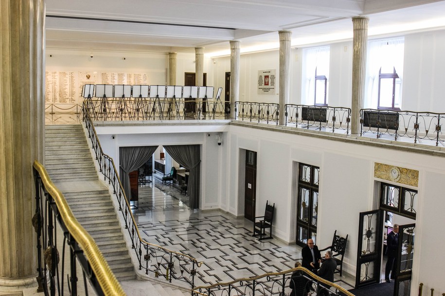 Afera z sejmowymi podkomisjami. Wyjaśnienia ma złożyć 4 posłów KO