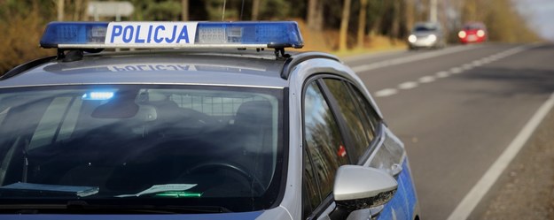Potrącenie i atak maczetą na Dolnym Śląsku. Policja szuka napastników