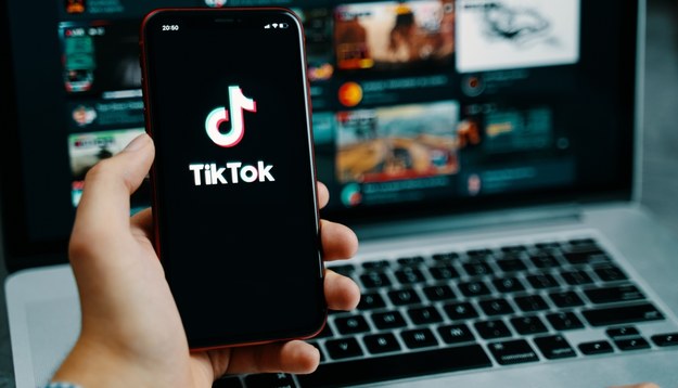 KE zakazała swoim pracownikom używania TikToka. Przez cyberbezpieczeństwo