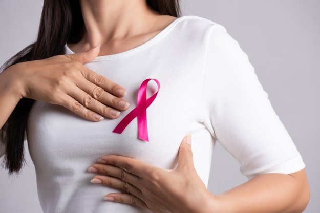 Mammografia także dla kobiet poniżej 50. roku życia. Rozszerzono program profilaktyczny