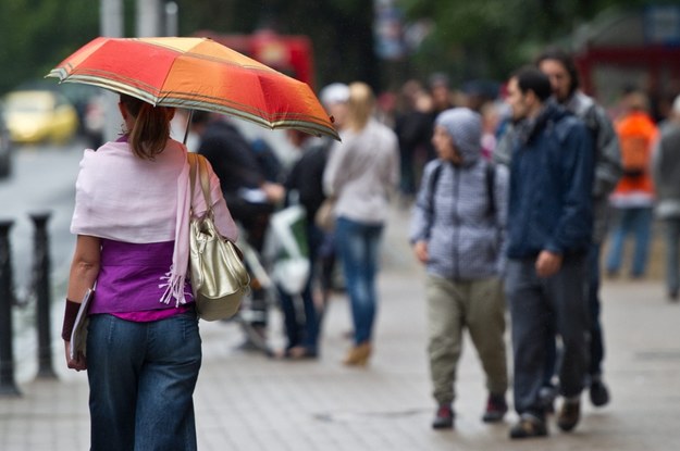 Odpoczniemy od upałów, przydadzą się parasole. Prognoza pogody na nowy tydzień