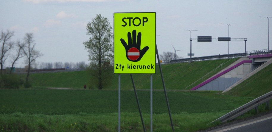 Jechał pod prąd autostradą A4. Policjanci usłyszeli kuriozalne tłumaczenie