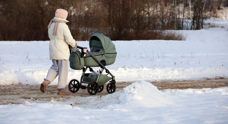 Po latach ZUS chce zwrotu świadczeń dla matek. Nalicza ogromne odsetki