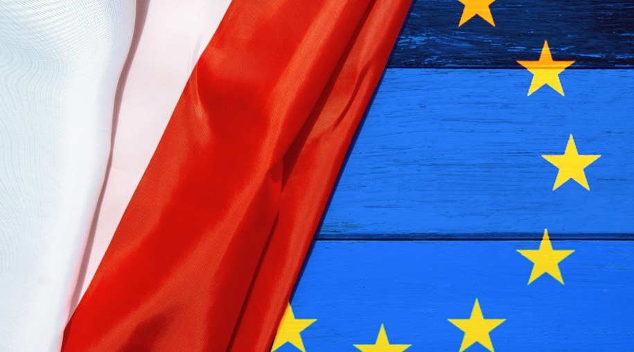 Polacy chcą polexitu? Wyniki najnowszego sondażu