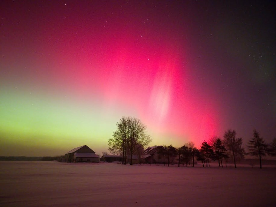 Zdj. zorzy polarnej nad Hrubieszowszczyzną, które dostaliśmy od pana Dominika /Zdjęcie nadesłane do redakcji
