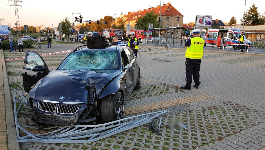 Zdjęcia dostaliśmy na Gorącą Linię RMF FM /ReporterWRO /Gorąca Linia RMF FM