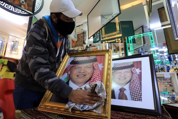 Zdjęcia przedstawiające króla Jordanii Abdullaha II /MOHAMMAD ALI  /PAP/EPA
