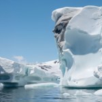 Zdjęcia satelitarne robią wrażenie. Antarktyka traci całe kilometry