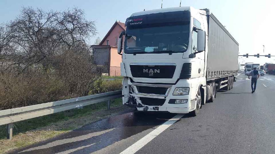 Zdjęcia z miejsca wypadku otrzymaliśmy na Gorącą Linię RMF FM /Sławomir Nowak /Gorąca Linia RMF FM