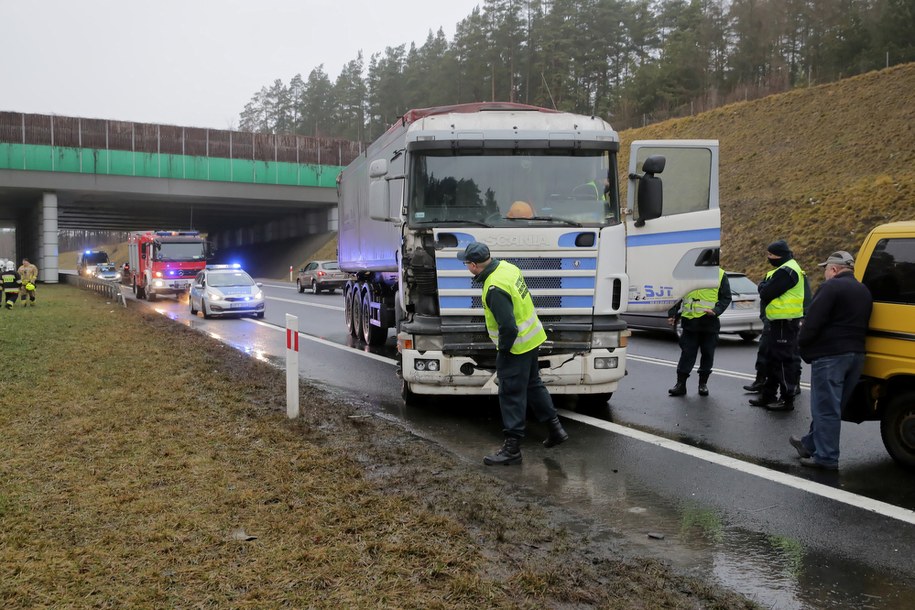Zdjęcia z miejsca wypadku / 	Tomasz Waszczuk    /PAP