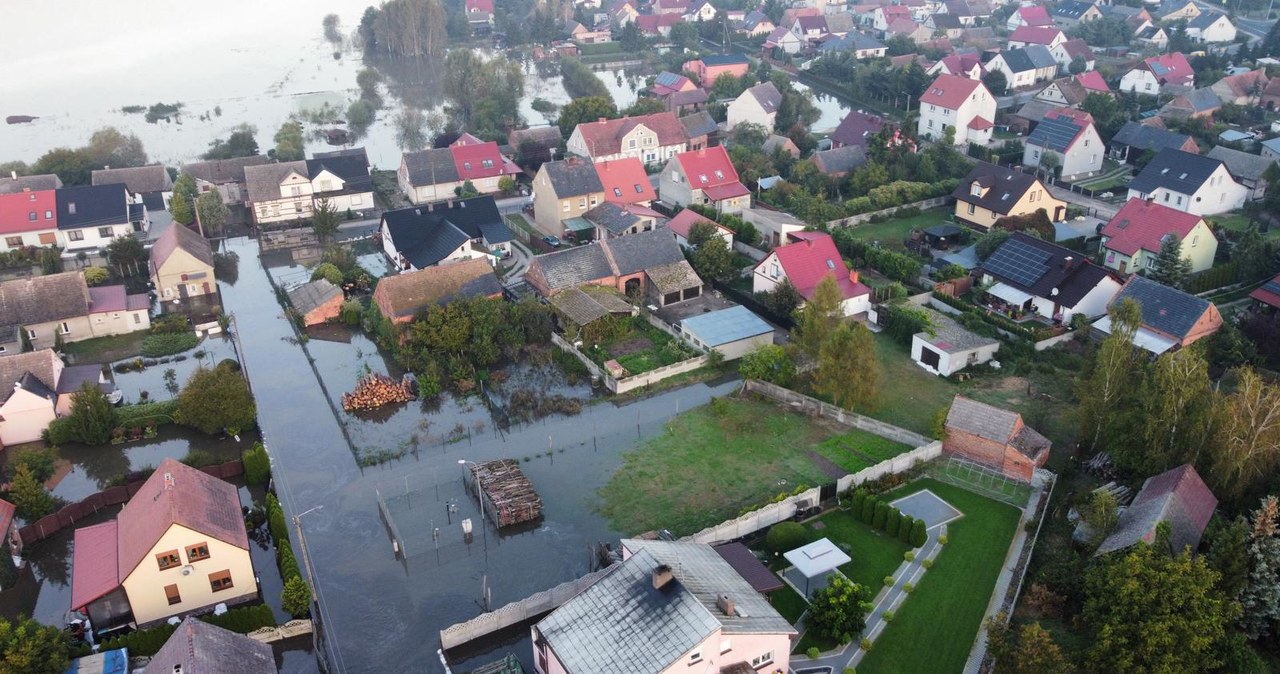 Zdjęcia z zalanej Osiecznicy koło Krosna Odrzańskiego 