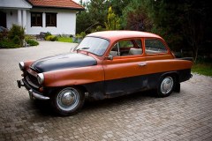 Zdjęcia zabytkowych samochodów naszych Słuchaczy: