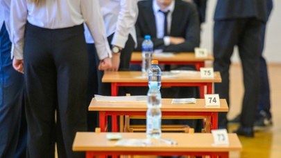 Zdjęcie arkusza z j. angielskiego krążyło po sieci. Jest reakcja CKE