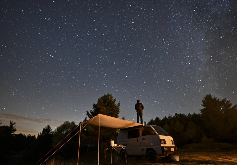 ​Zbliża się niezwykły rój meteorów. Czerwcowe Bootydy na nocnym niebie