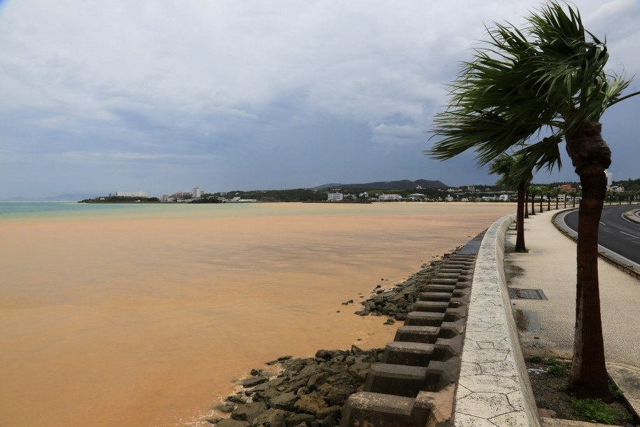 Koniec egzotycznych wakacji dla francuskich ministrów