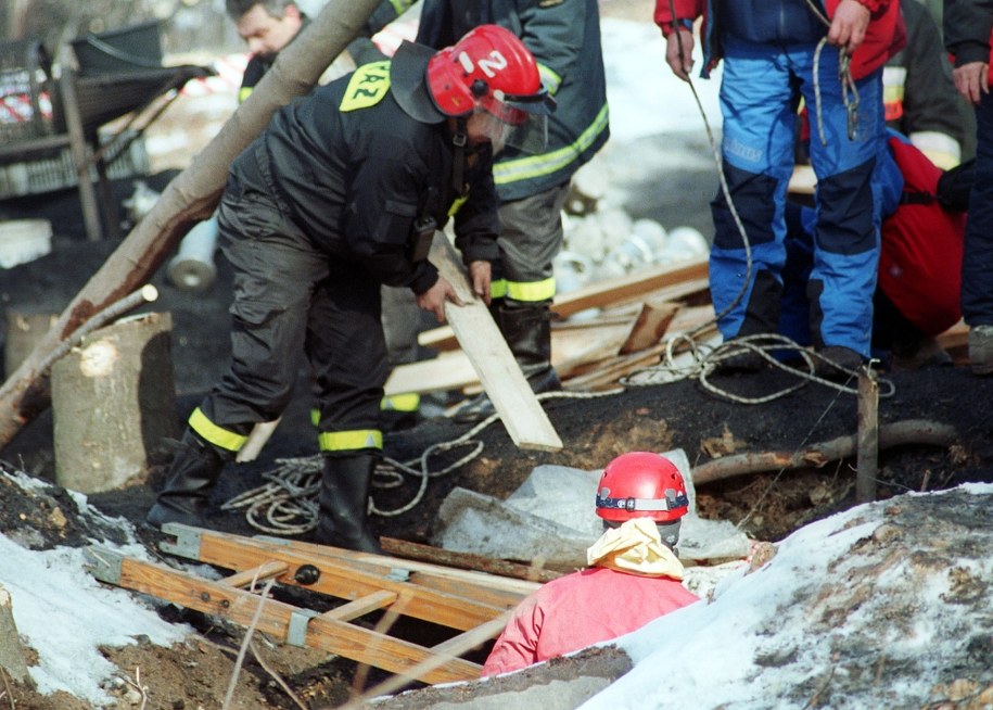 Tragedia w biedaszybie. Zginął młody mężczyzna