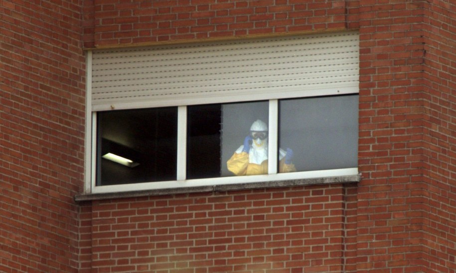 USA wolne od eboli. Zarażony lekarz z Nowego Jorku jest już zdrowy