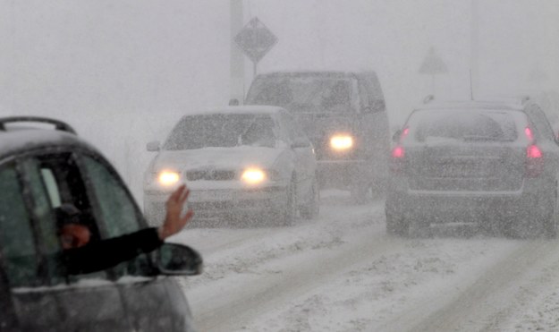 Fatalne warunki na drogach: Śnieg i lód na jezdni