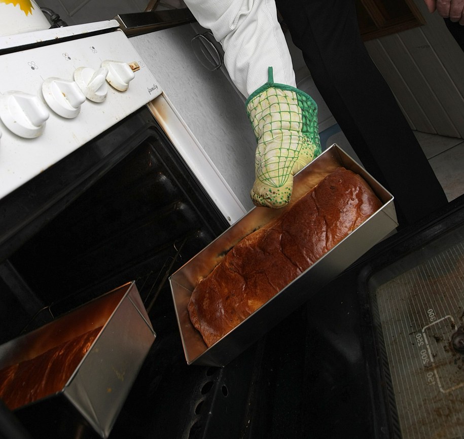 Kilkumiesięczna batalia w PE zakończona: Rękawice kuchenne "bez zabezpieczeń"