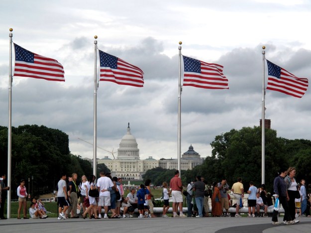 Konsulowie dostali wytyczne ws. wiz do USA. Trudniej będzie je uzyskać?