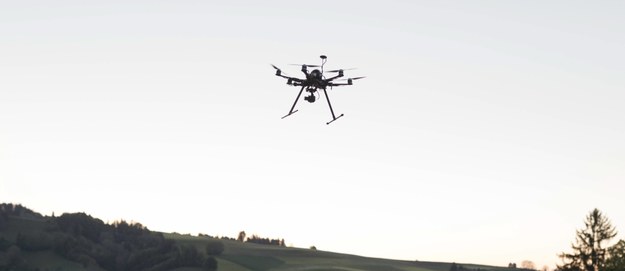 Wielka Brytania: Ponad 80 incydentów z dronami w pobliżu lotnisk