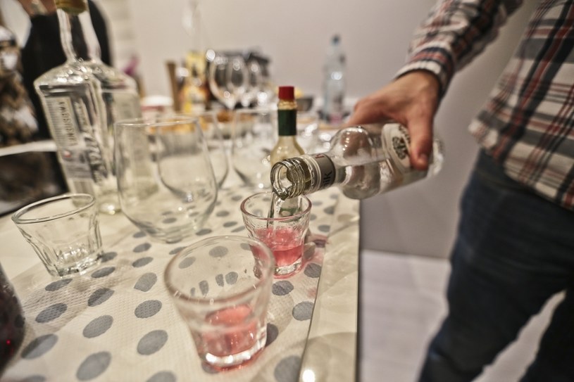 umawianie się z uzależnionym od alkoholu okcupid najgorszy profil randkowy