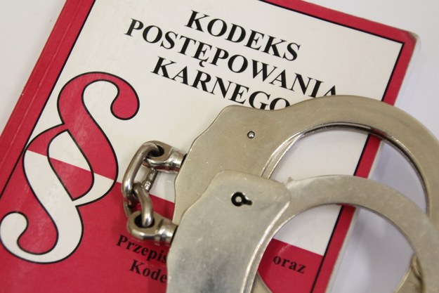 Gang notariuszy rozbity przez policjantów z Pomorza. Poszkodowanych nawet kilkaset osób