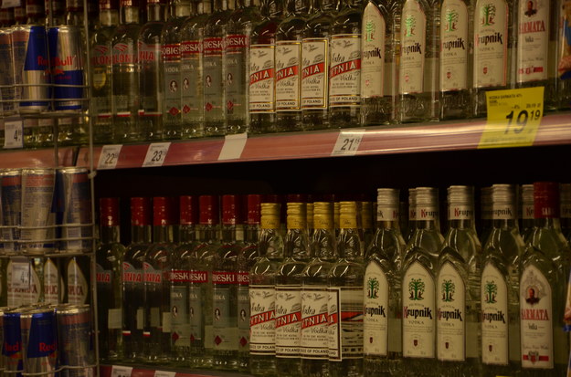 Zakaz sprzedaży alkoholu wycofany po dobie. Interweniował prezydent