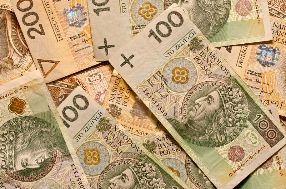 10 osób oskarżonych ws. piramidy finansowej. Inwestorzy stracili ponad 36 mln