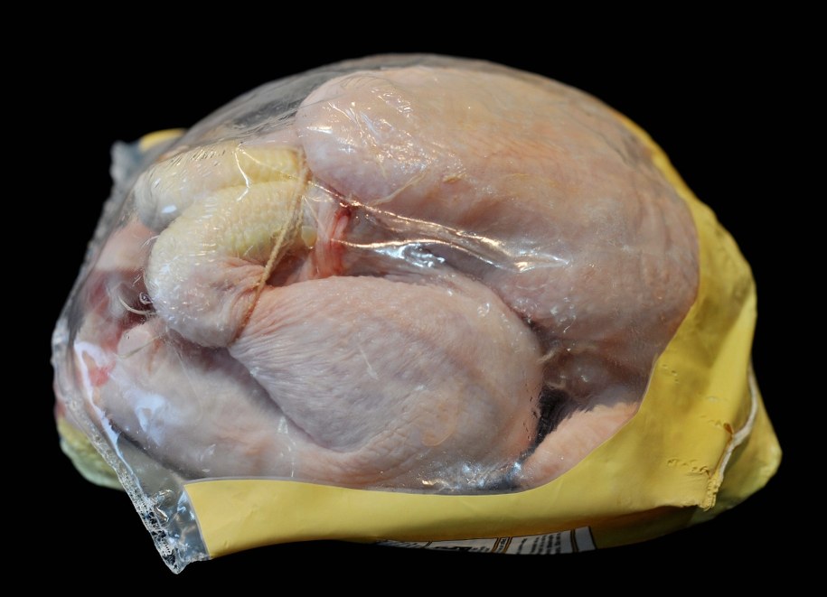 Bruksela wpuści na rynek więcej kurczaków z Ukrainy. To uderzy w polskich hodowców