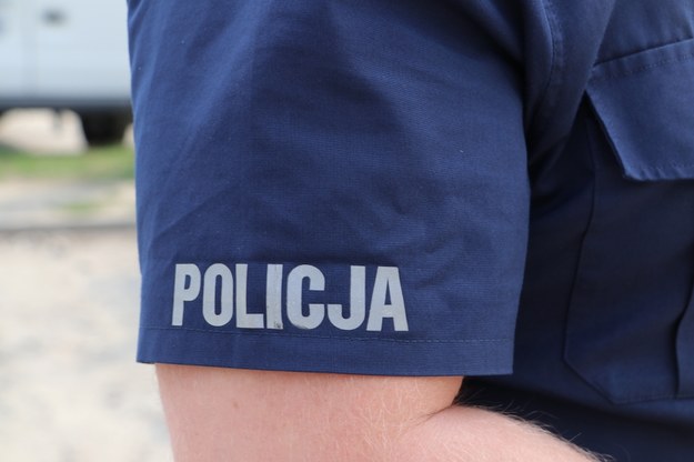 Lubuskie: Pijany kierowca uciekał przed radiowozem i potrącił policjanta