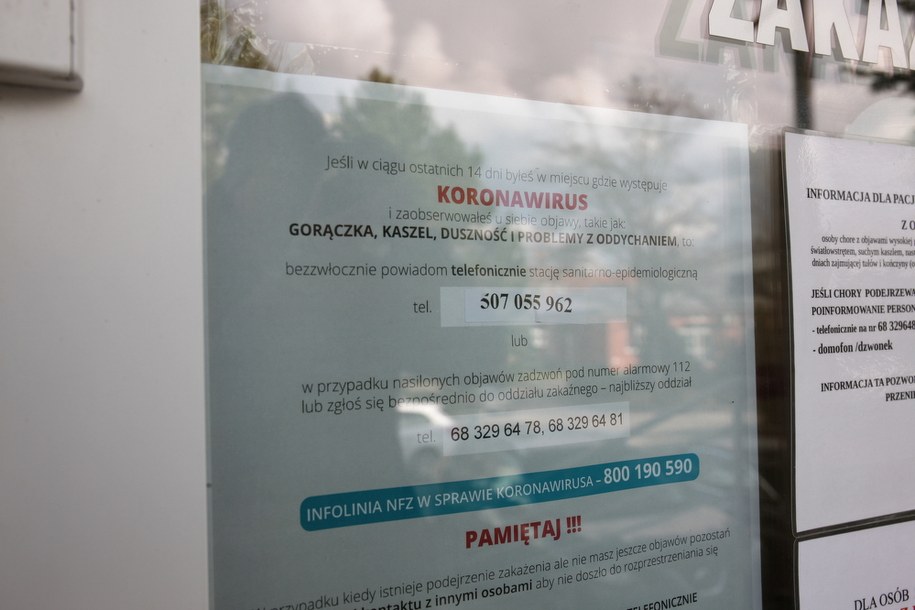 Kobieta z podejrzeniem koronawirusa pięć godzin czekała na transport do szpitala