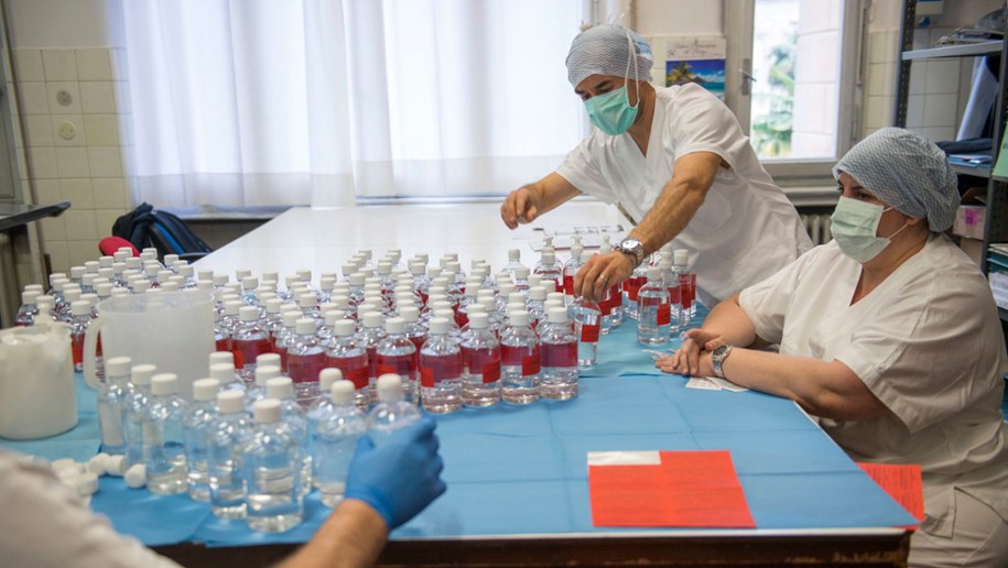 Ekspert: Liczba zakażonych prawdopodobnie 10 razy większa od oficjalnej