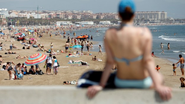 Hiszpański rząd zmienia zdanie ws. otwarcia granic. Zła wiadomość dla turystów