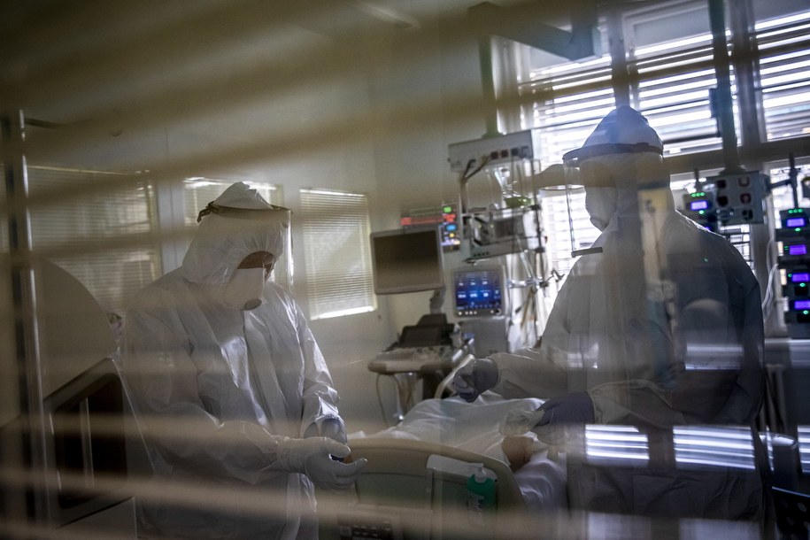 Koronawirus w Polsce. W środę lub czwartek rząd ogłosi nowe restrykcje