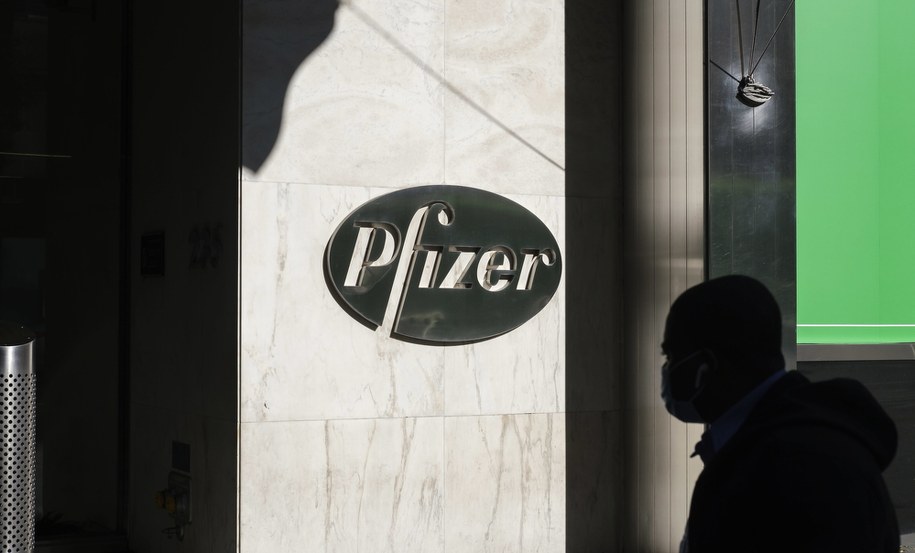 Komisja Europejska zatwierdziła umowę na szczepionki od Pfizer-BioNTech SE