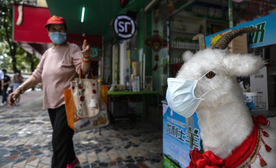 Rok od wykrycia Covid-19 w Wuhan. Skutki gospodarcze wciąż tam widoczne