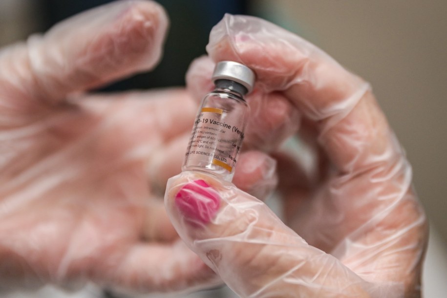 Chińskie szczepionki przeciw Covid-19. Co o nich wiemy?