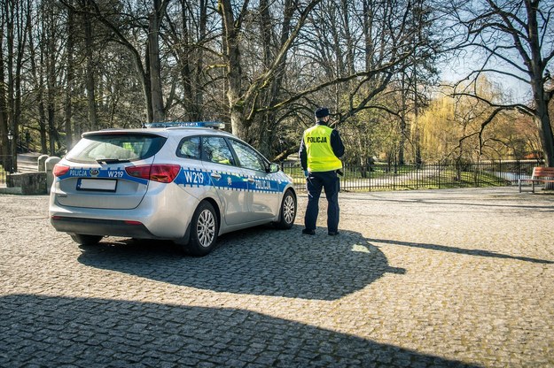 Transakcja narkotykowa na parkingu. Zatrzymani na gorącym uczynku