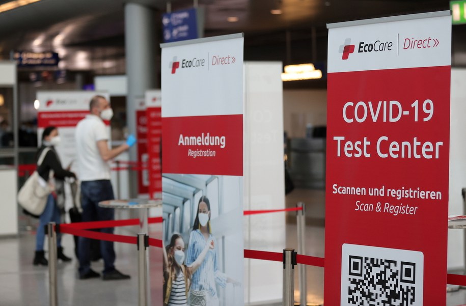 Niemcy obawiają się 100 tys. zakażeń koronawirusem dziennie